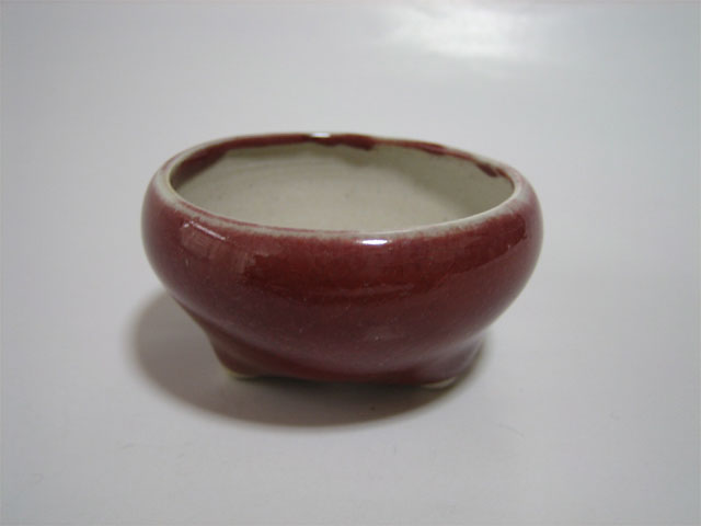 辰砂釉丸鉢直足小鉢（正面）